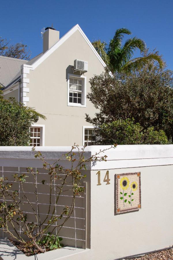 Sunflower Villa In Franschhoek Esterno foto